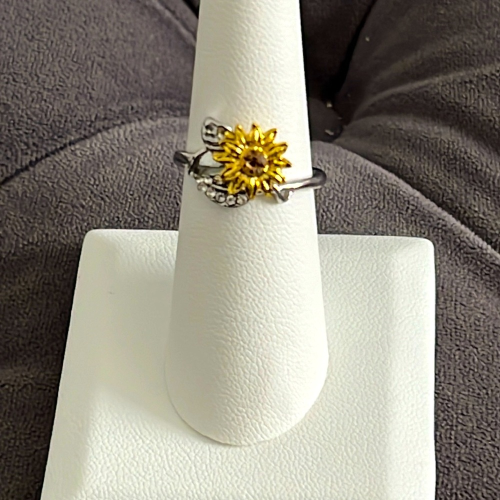 Sterling silver sunflower 🌻 ring
